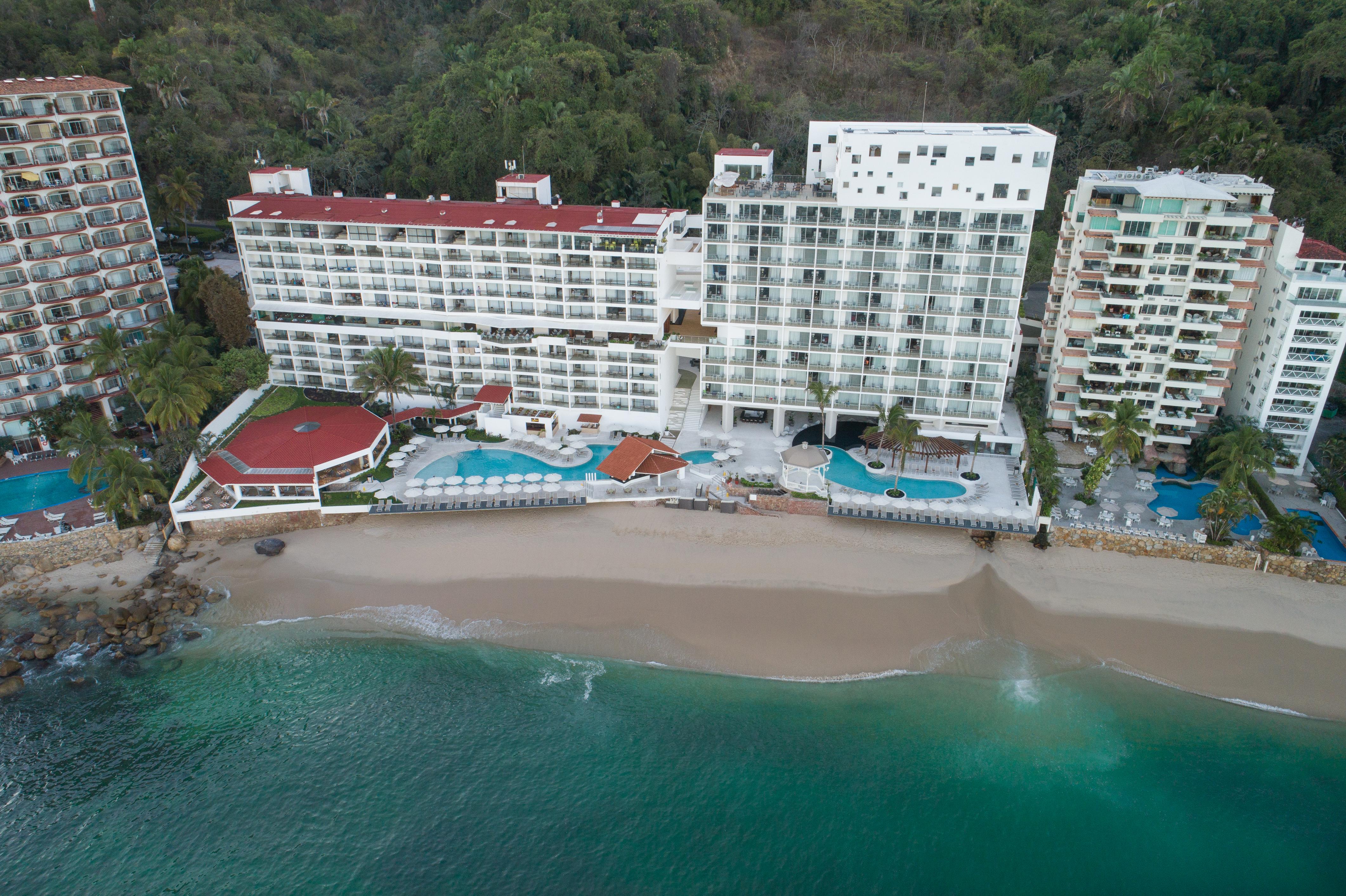 Grand Park Royal Puerto Vallarta Exterior photo